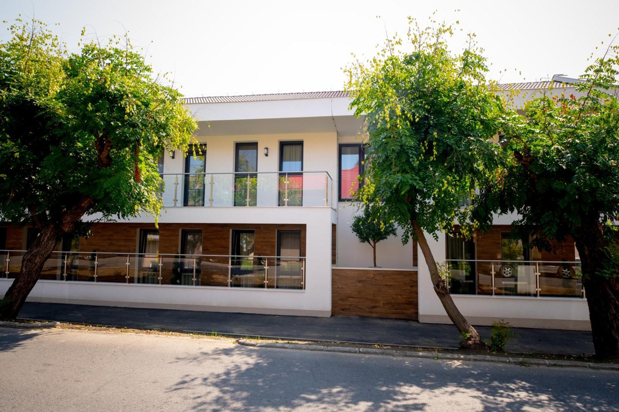 Elixir Panzio Bed & Breakfast Nyírbátor Eksteriør bilde