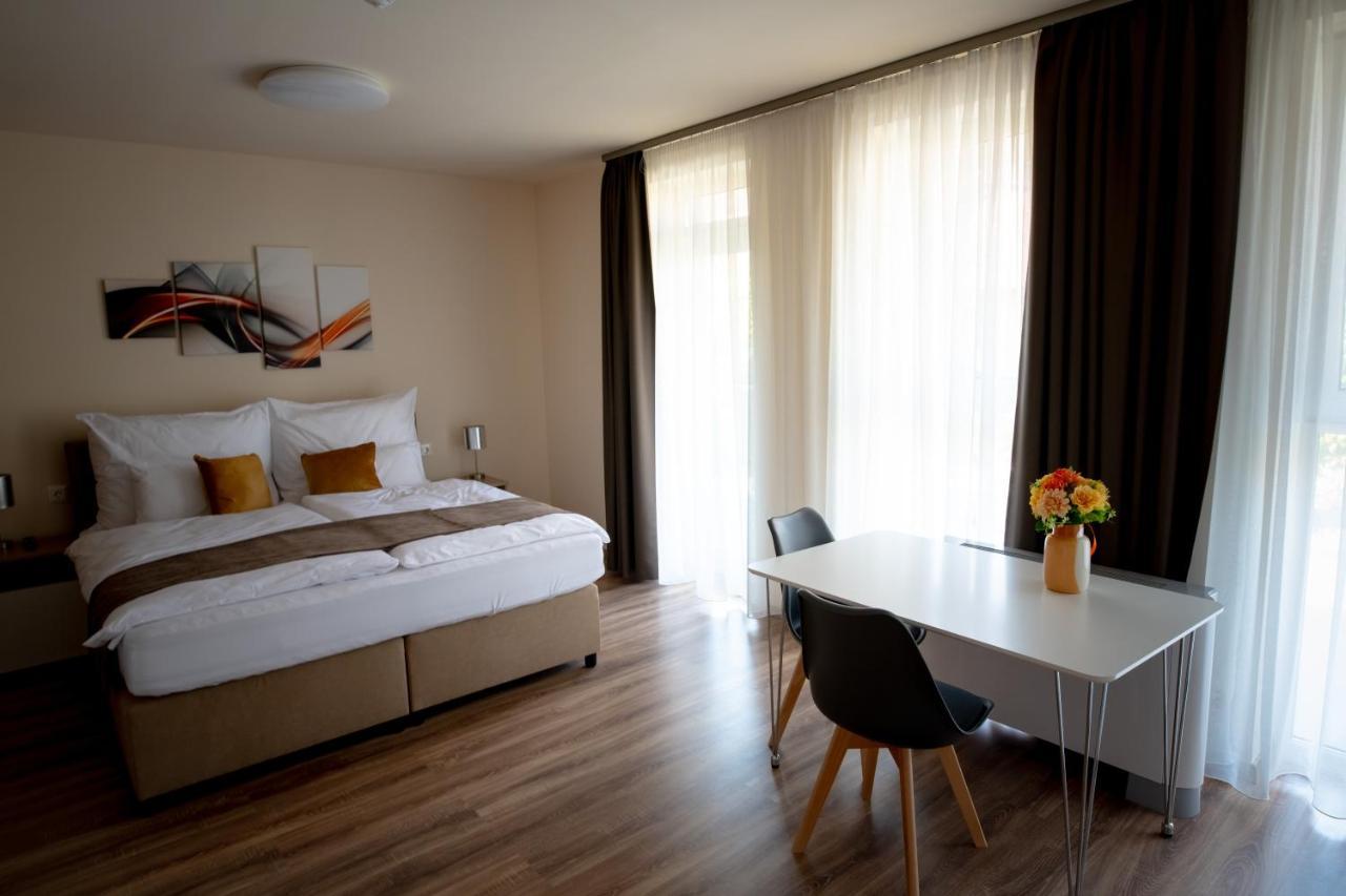Elixir Panzio Bed & Breakfast Nyírbátor Eksteriør bilde